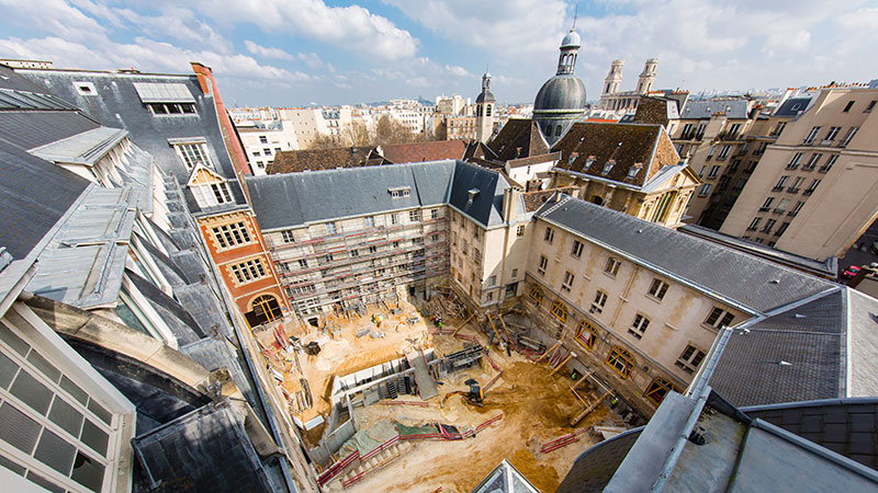 chantier premiere pierre