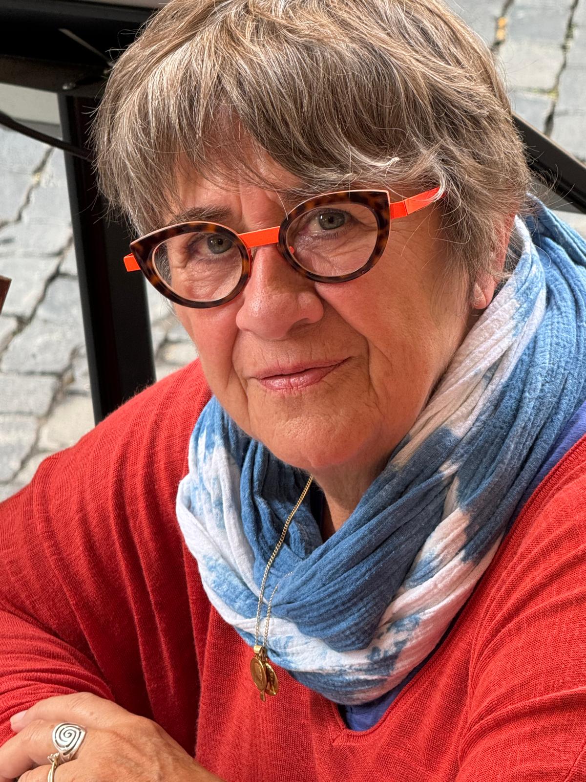 Genevieve Demoures
