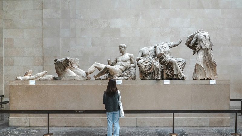 statues musee etudiante